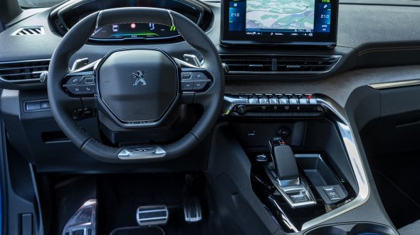 Peugeot 3008 ІНТЕР'ЄР, ЩО ВРАЖАЄ Peugeot 3008 ІНТЕР'ЄР, ЩО ВРАЖАЄ